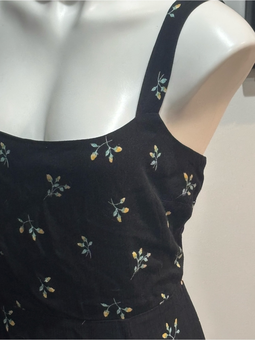 Lulu's Black Mini Dress with Tiny Floral Sprigs - Picture 2 of 6